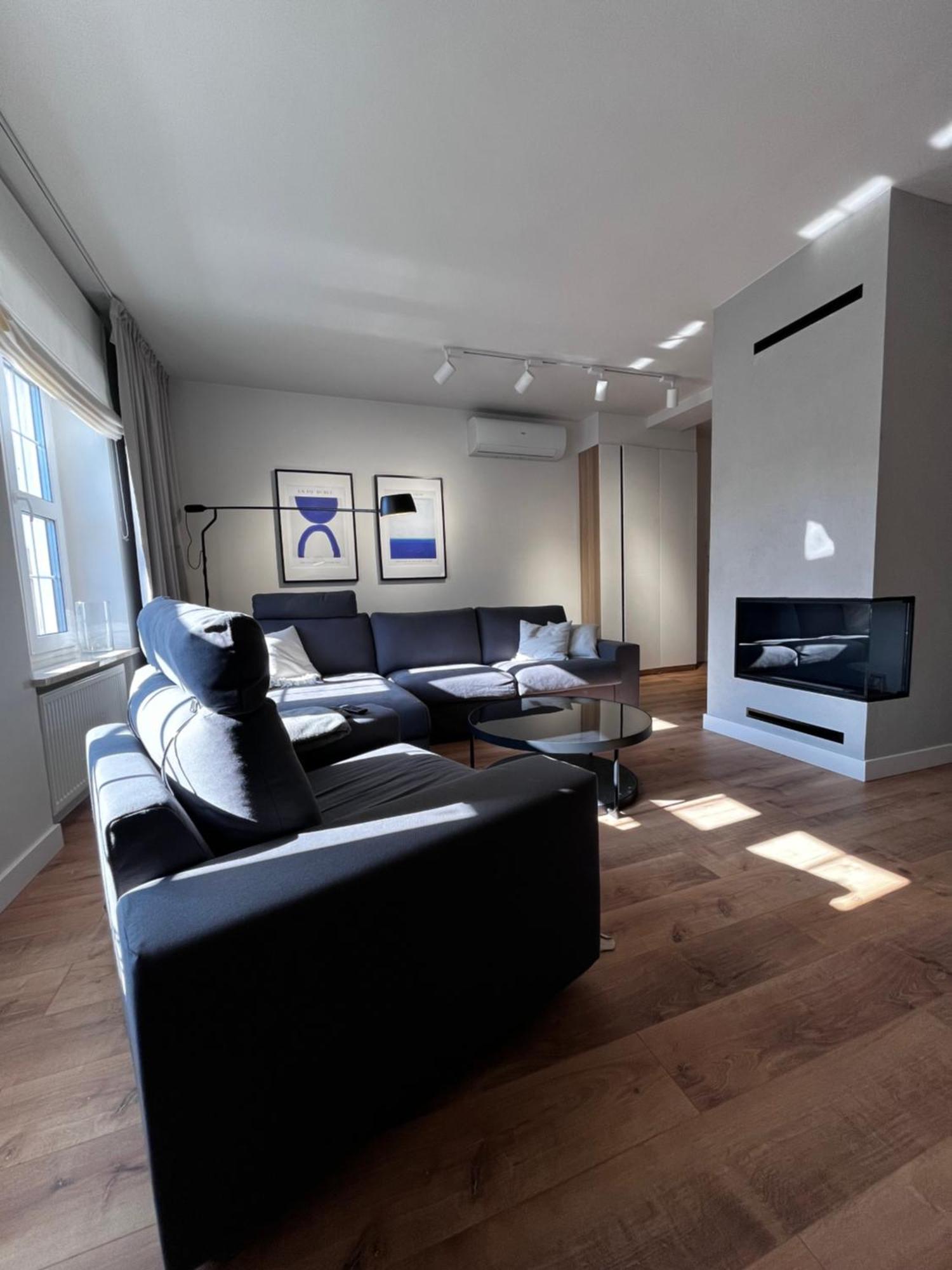 Grand Apartment - Old Town & City Center Gdansk Bagian luar foto