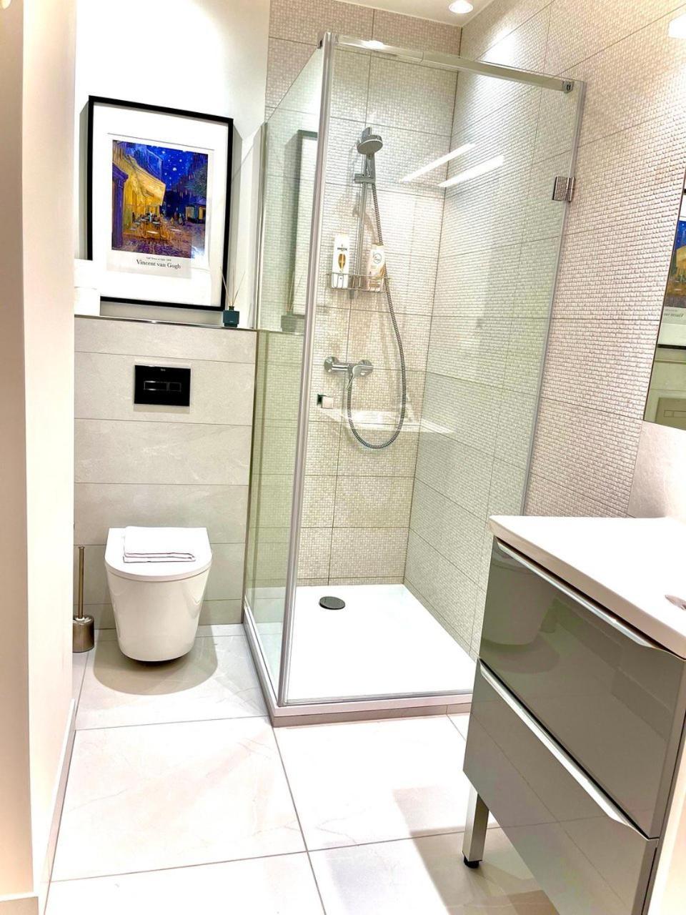 Grand Apartment - Old Town & City Center Gdansk Bagian luar foto